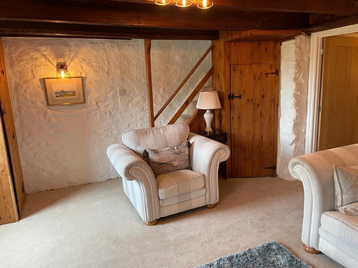 Buttercup Cottage, Located In The Gateway To Eden! Holiday home *
